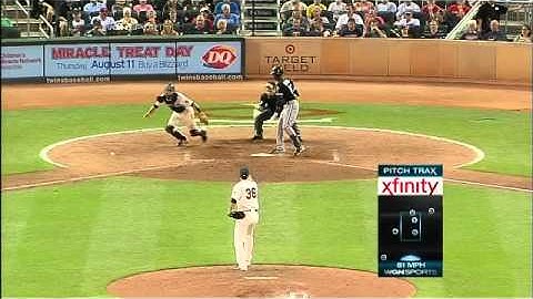 2011/08/06 De Aza scores on an error