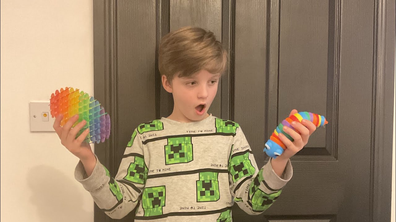 Toy review - YouTube