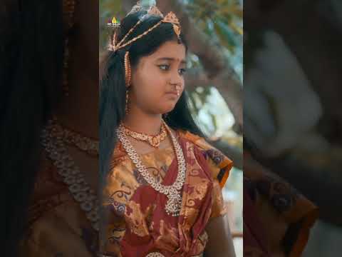 Priya Vadlamani Meets Ayesha During Their School Days | #Mukhachitram | #tamilshorts | #shorts
