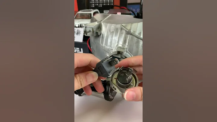 How to install the LED headlight H4 with projector lens?