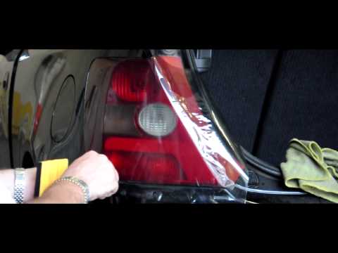 Videó: Mennyibe kerül a hátsó lámpa javítása?