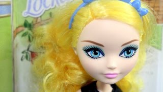 Boneca Ever After High Blondie Lockes Bonecas na Floresta - Mattel - A sua  Loja de Brinquedos, 10% Off no Boleto ou PIX