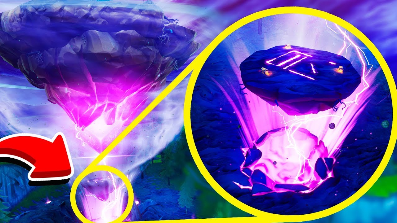 Fortnite ITA - IL CUBO STA RISUCCHIANDO LA MAPPA DI FORTNITE!! giochi uniti