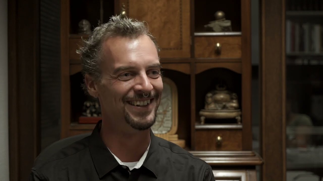 Interview mit dem Künstler Alex Blaschke, "Pulse and Pause" 02.09.23 Pashmin Art Hamburg