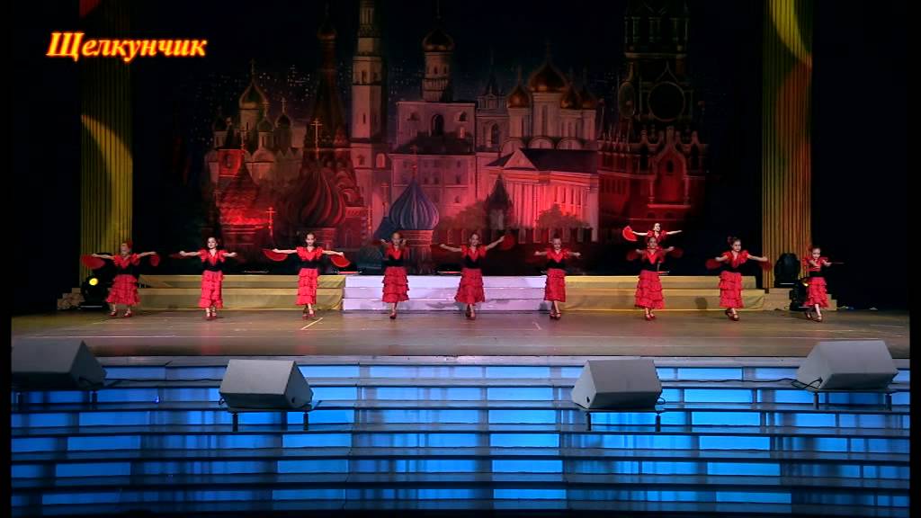 Театр танца щелкунчик оренбург. Балет щелкунчик. Танец театр щелкунчик. Танец театр щелкунчик. Чайковский щелкунчик большой театр.