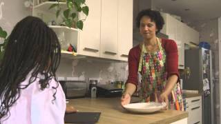 Have a sizzling, and safe barbecue (part 2): handle raw meat carefully and pre-cook it
