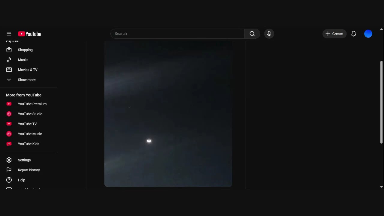 Same Day: Moon Looks Totally Different in 2 Different Parts of the Country