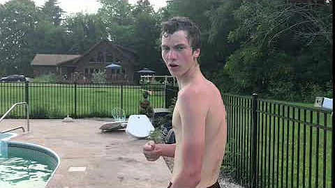 Blooper of Pool Party