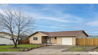 755 Diamond Hill Rd, Harrisburg, OR Presented by Joe Robb.