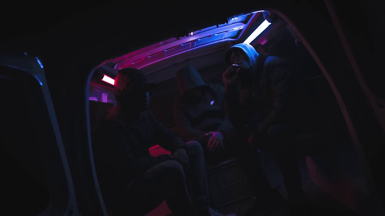 YB YB - TRAPPER (Prod.BandooBeats & Ymmo)