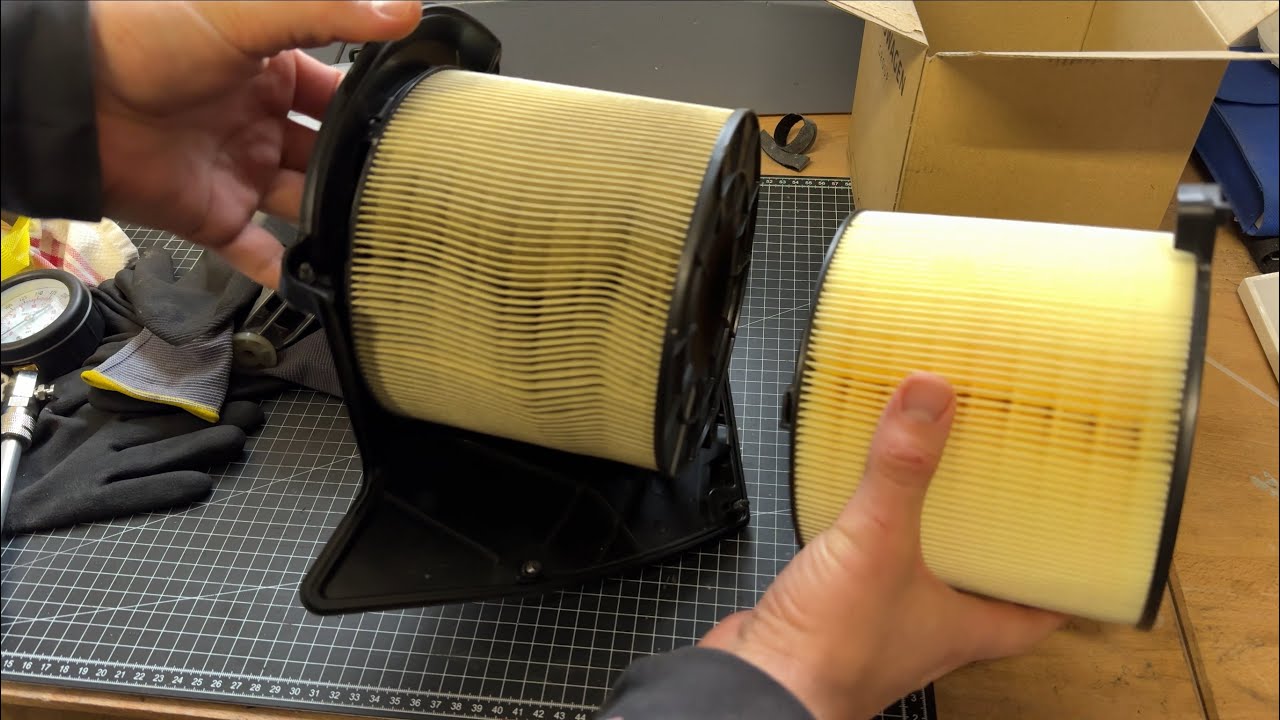 How to replace your Internal combustion engine air filter Audi A4/S4