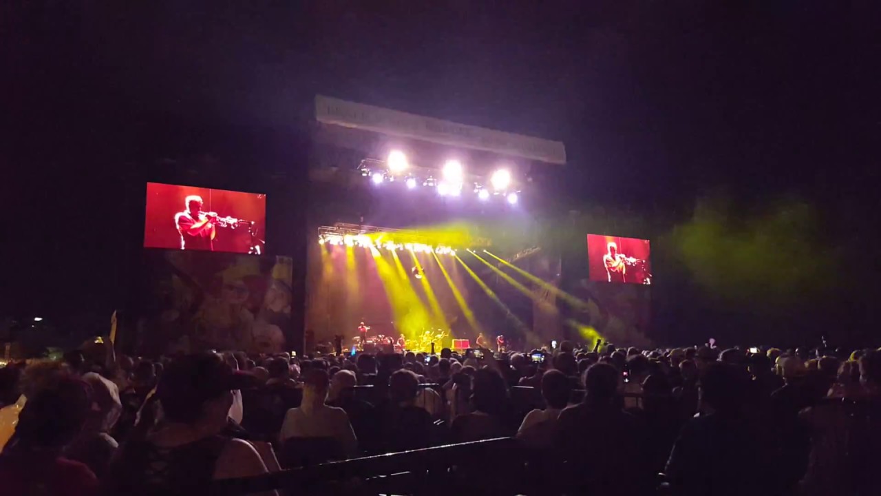 Cake @ Beale Street Music Festival 2018 - Short Skirt, Long Jacket