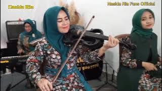 Tabrak Lari by NASIDA RIA vocal bunda hj Mutoharoh visual bunda hj Afuwah