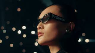 Famous newest fashion Alexander McQueen   Pre Spring Summer 2023 Womenswear Net Worth