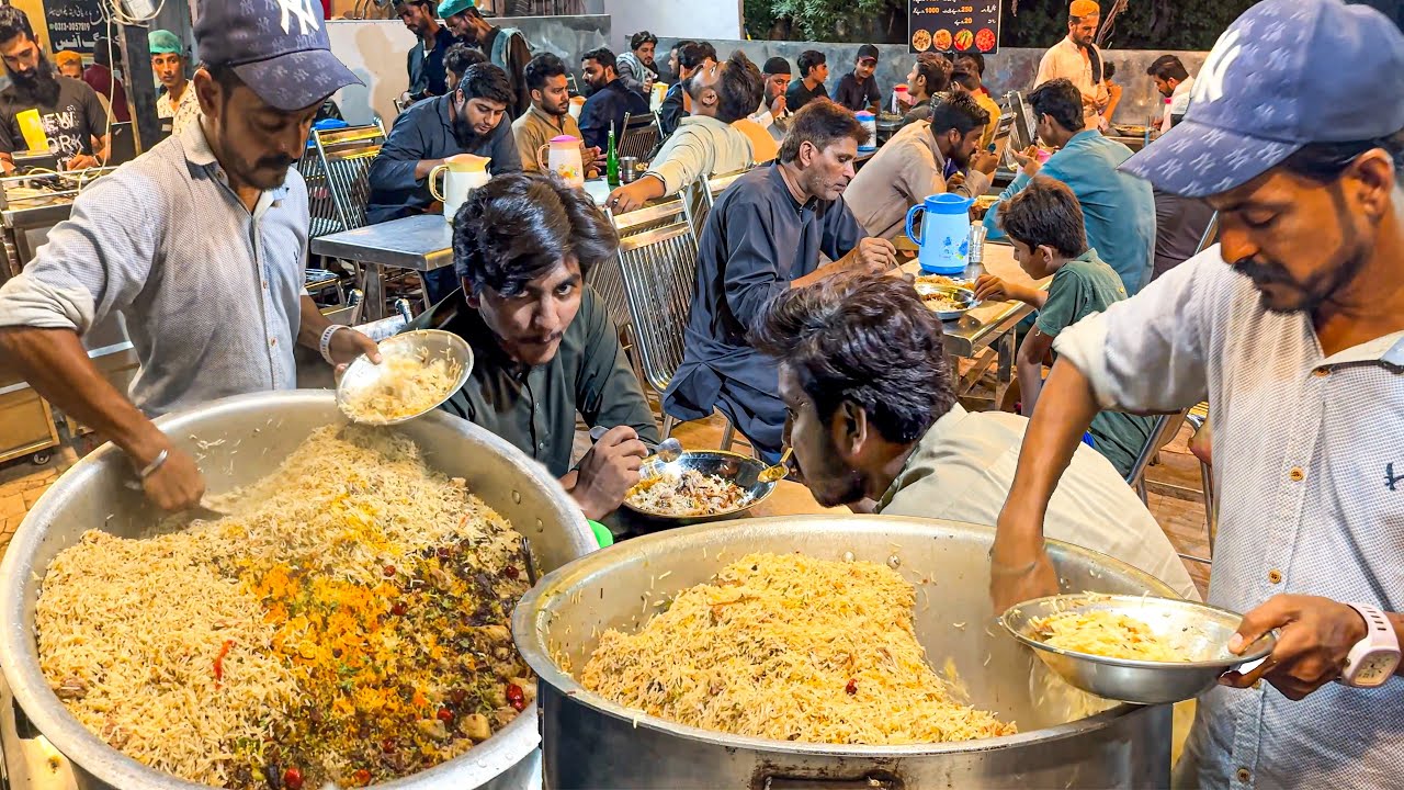 Hyderabad's New Biryani Craze! Ahmed Biryani Has Everyone Hooked!