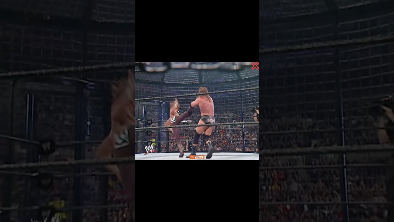 Shawn Michaels Defeated Triple H Elimination Chamber 🔥 #WWE #Shorts #prowrestling