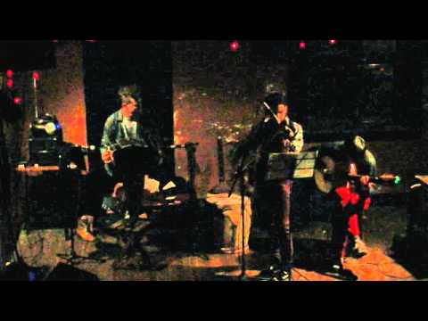 2 El Derrumblé presenta: Nicolas Tognola-, Juan Cruz Amate y Ernesto Herrera- Quejas de bandoneòn