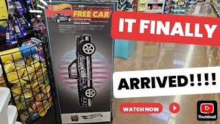 G Case & H Case Dump Bin & Kroger Exclusive!!