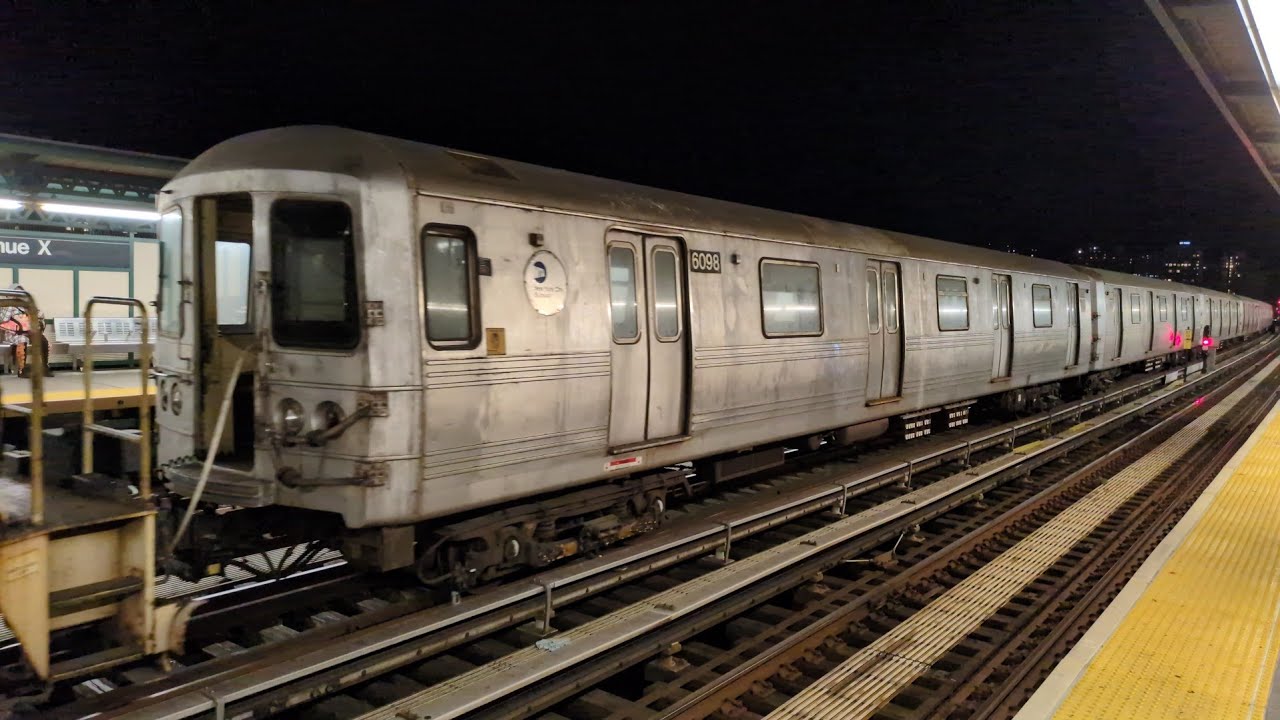 Mta R46 Scrap NYC Subway: R46 Scrap Cars 6094-6097 & 6098-6101 Being Transferred to ...