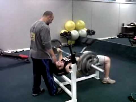 Mike Carpenter 225 Bench Press for 22 Reps