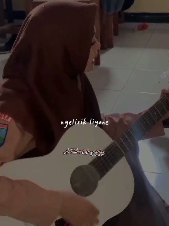 Story Wa Satru 2 Selvi Ayunda 'Story Wa Berhijab Gitar Viral Tiktok 2022' #abdillahmuqaddaz