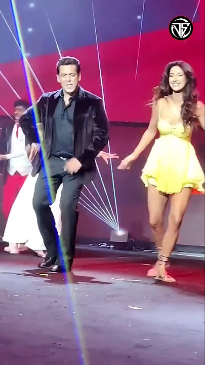 Salman Khan and Tamannaah bhatia amazing dance gujarati music #shortsfeed #salmankhan #shortvideo