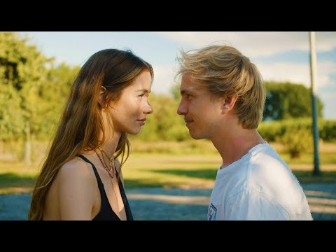 BENR - Beetje Gek (Officile Videoclip)