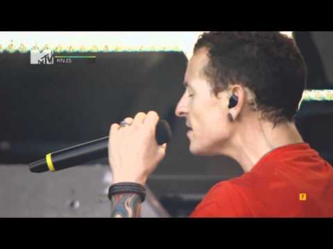 Видео: Linkin Park - Jornada Del Muerto (Live from Red Square)