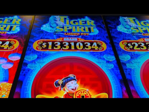 TROPICANA CASINO in LAUGHLIN NEVADA : Casino Floor Walking Tour