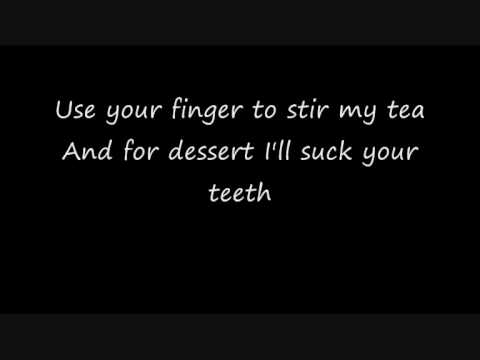 Kesha - Cannibal lyrics