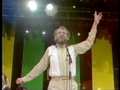 Joe Cocker - Unchain my heart      [Live 1988]