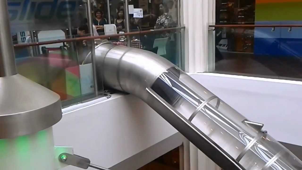 LeXslide in Empire Shopping Gallery, Subang Jaya - YouTube