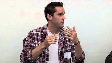 Accelerators, Incubators & Co-Working Spaces - Which One is Right For You?