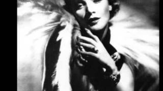 Marlene Dietrich "Das Hobellied" 1952 (Feathers 2/2). chords