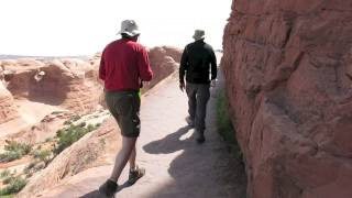 Hike to Delicate Arch, Utah