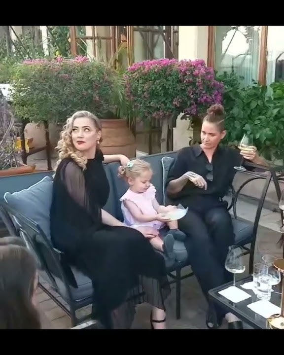 Amber Heard and her daughter Oonagh with Bianca Butti during the Taormina Film Festival.🩷 #2023