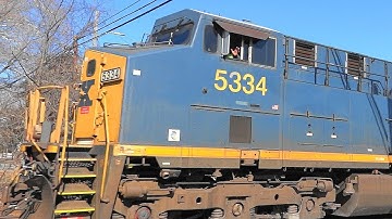 Friendly Engineer With Lots Of Horn On CSX Q031