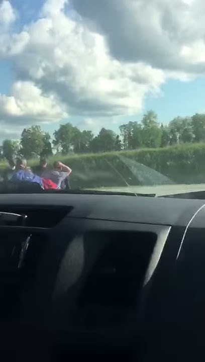 Вахтовики покидают карантин пешком, с месторождения Салым Петролеум ...