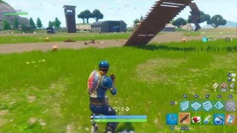 How to get to spawn island in playground 100% legit. No clickbait