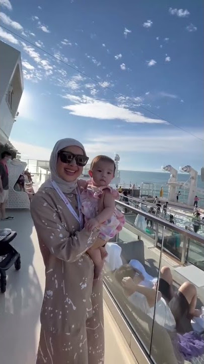 Intanladyana || resortsworldcruises