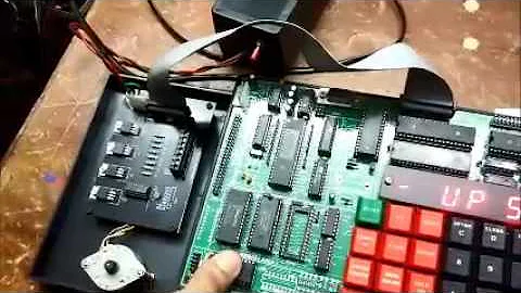 マイクロコントローラーキットとステッパモーターカードの接続方法