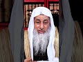 هل يجوز شرب الشاي أو القهوة أثناء قراءة القرآن؟