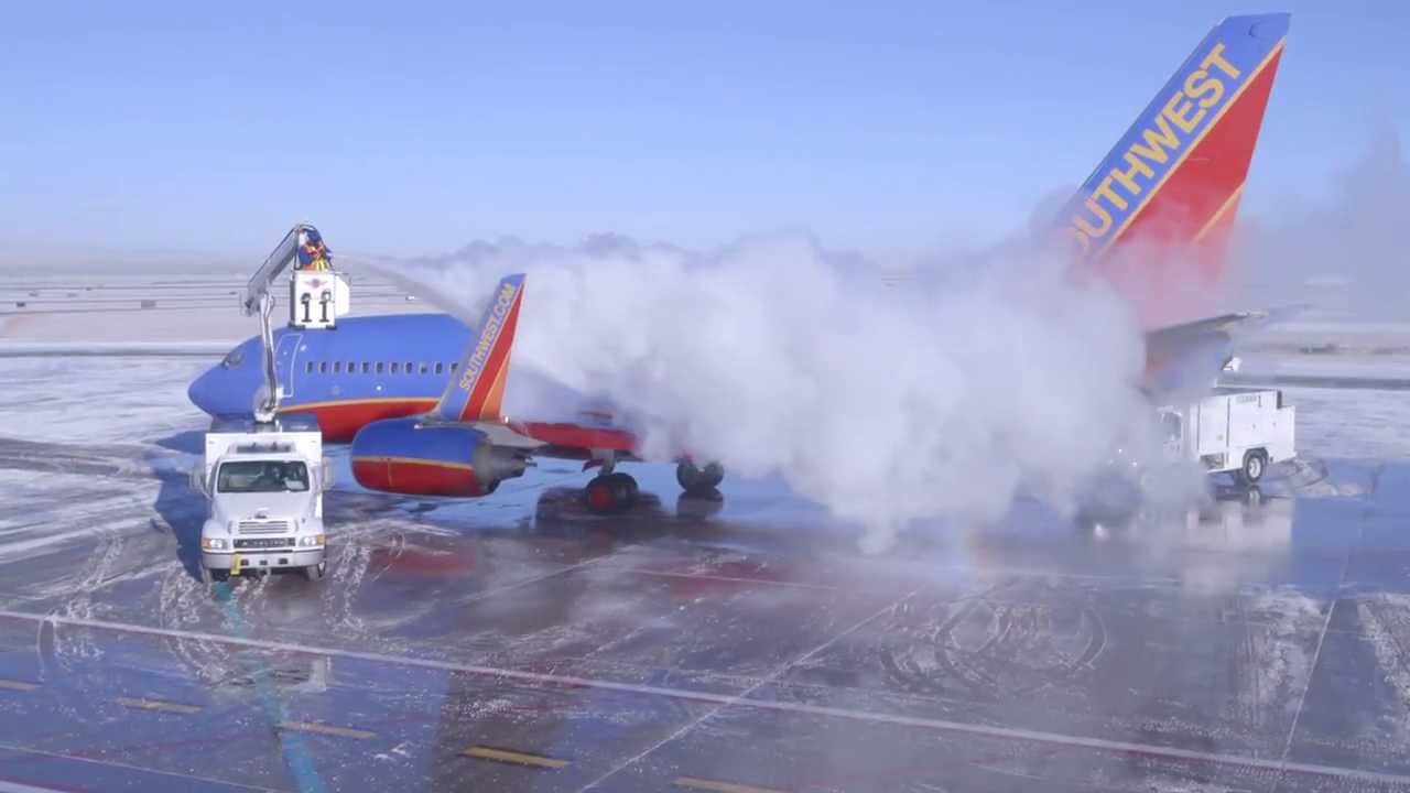 Southwest Airlines: How We De-Ice A Plane