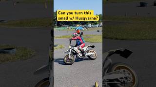 FE501 looks smaller with Rank B’s ride! Mr. Kikuch in Rank B #husqvarnamotorcycles #motogymkhana