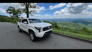 Off-roads Pickup Trucks  - Toyota Tacoma TR5 (2024)