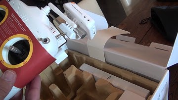 Box opening of the Phantom 2 Vision Plus DJI Phantom 2 Vision+