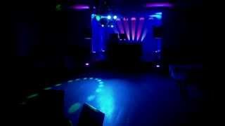 2 Wolves DJ Service - Dance Floor Lighting