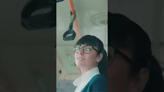 Kocan Kadar Konuş - Gölgede Büyüyen Bir Çiçek Resimi