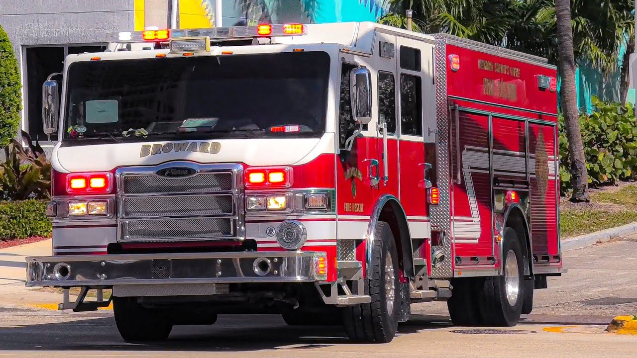 BSOFR Engine 60 (reserve) Responding - YouTube