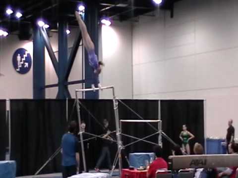 Jessica Howe Bars at the 2010 HNI